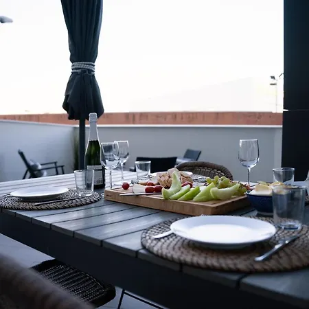 Premium Pool Terrace New *